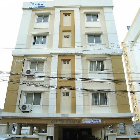 Skyview Suites Hyderabad Exteriör bild