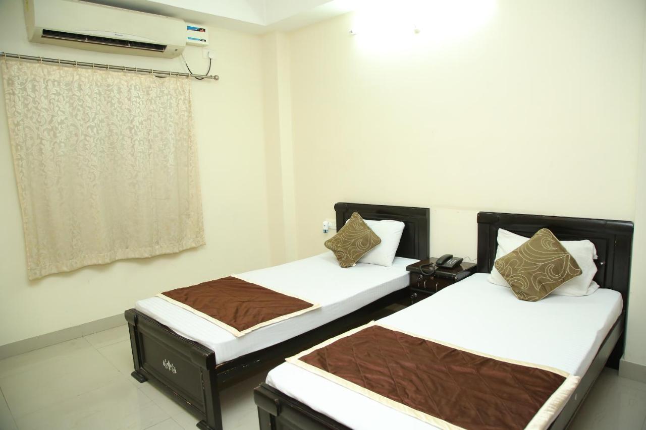 Skyview Suites Hyderabad Exteriör bild