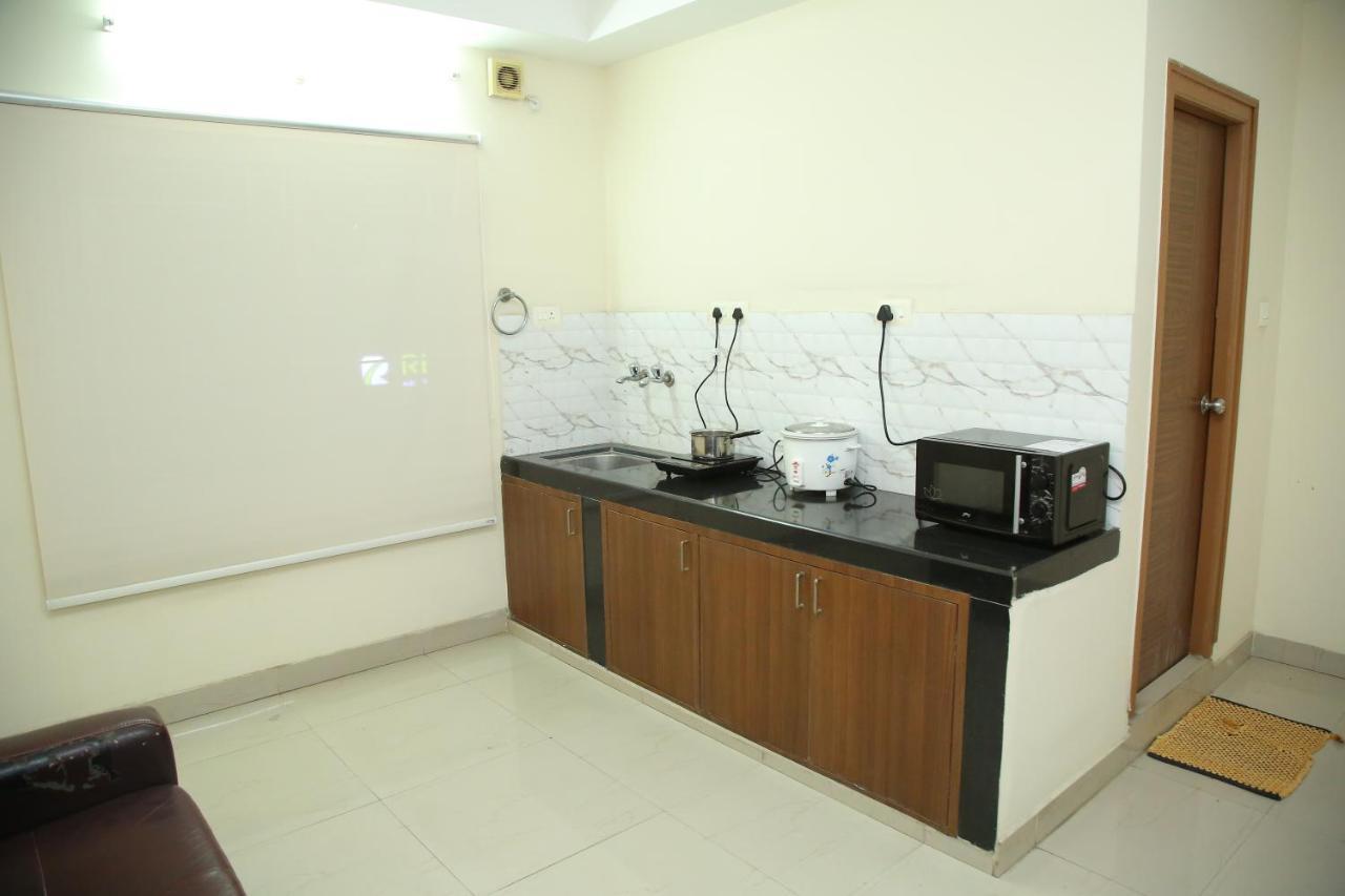 Skyview Suites Hyderabad Exteriör bild