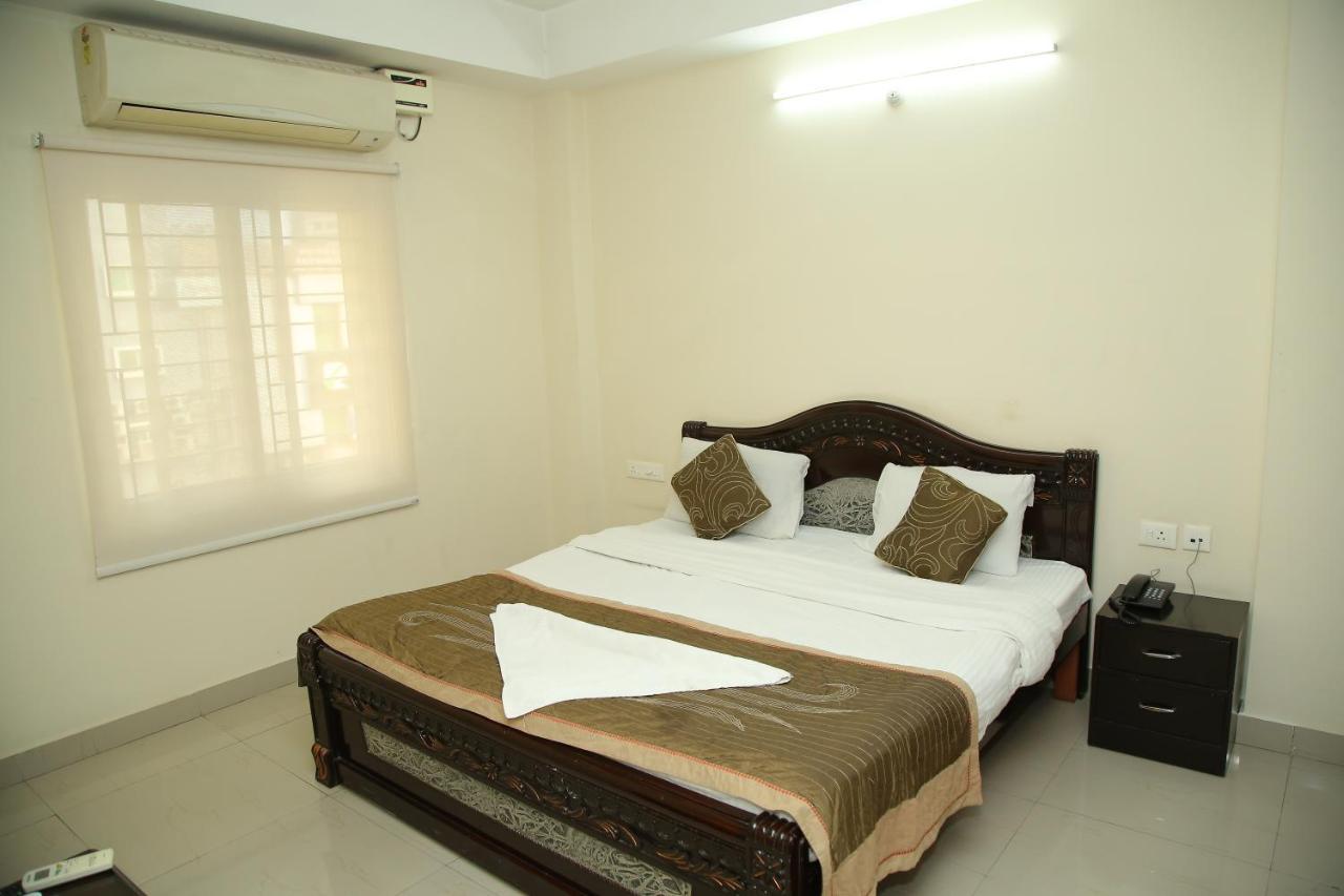 Skyview Suites Hyderabad Exteriör bild